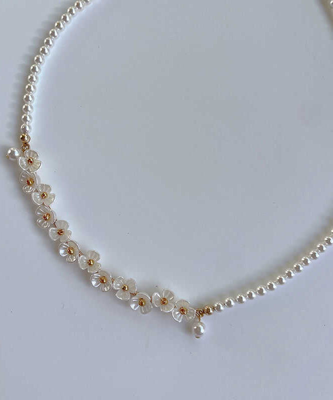 Bead Alloy Classy White Gratuated Floral Pear Necklace