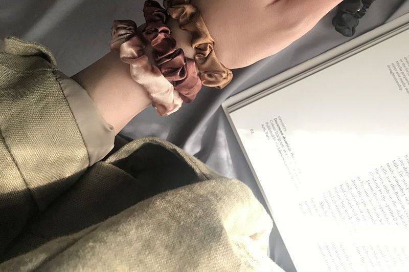 Silky Set 6: of Scrunchies