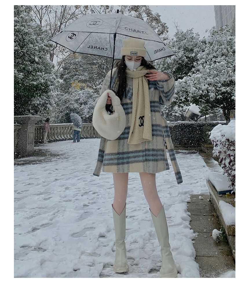 Plaid Single-Breasted Coat