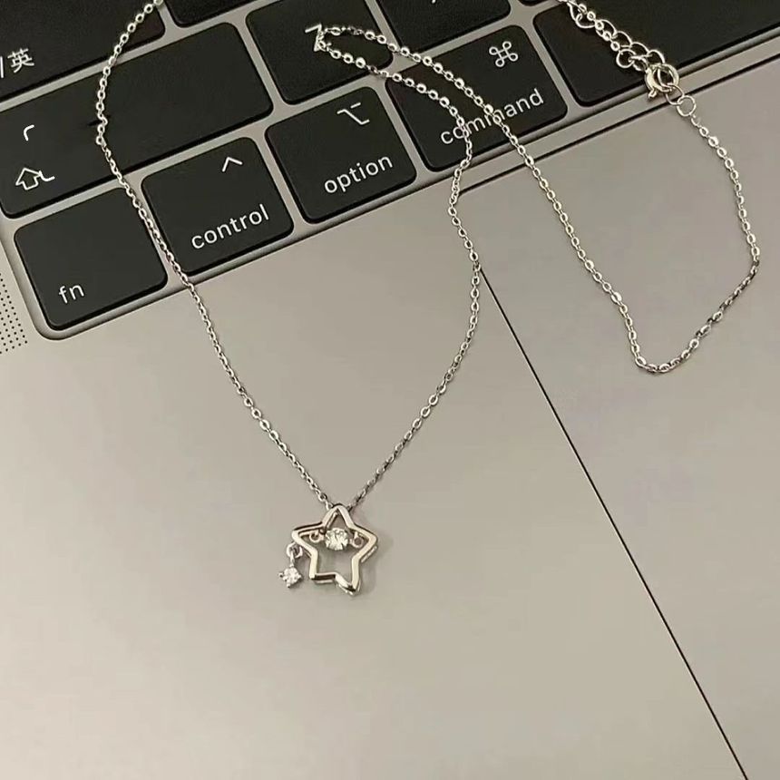 Choker Star Pendant Alloy