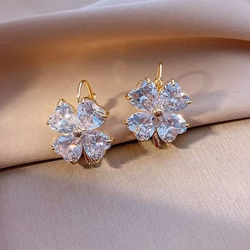 Drop Clover Zirconia Cubic Earring