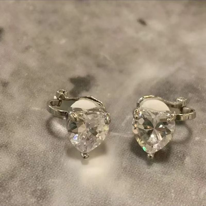 Ear Heart Set Rhinestone of 4: Alloy Cuff