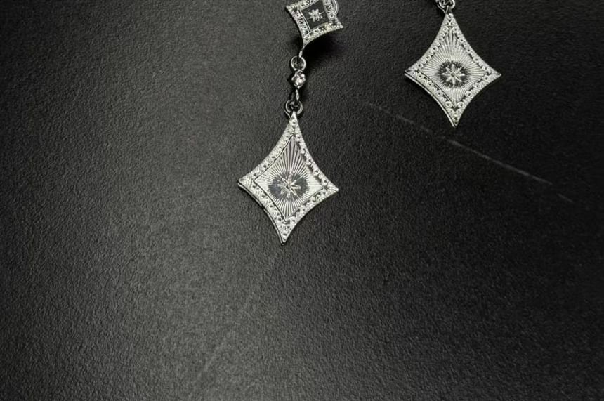 Drop Rhinestone Earring Clip-On Rhombus