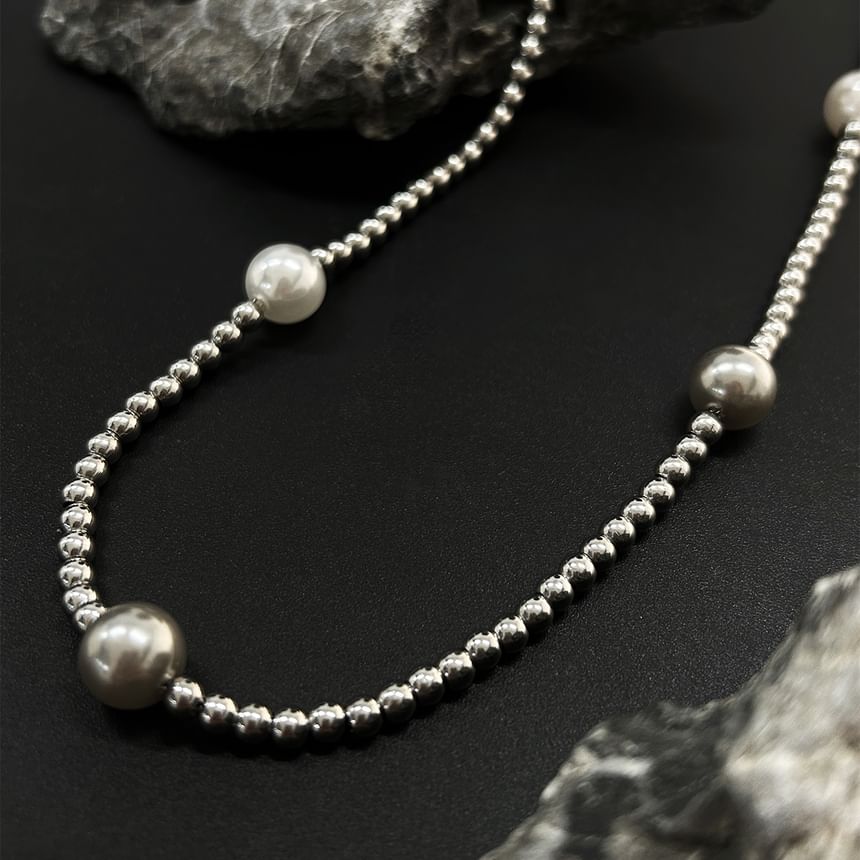 Faux Pearl Beaded Necklace