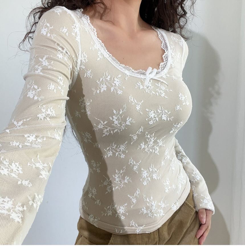 Long Sleeve U-Neck Lace Tee