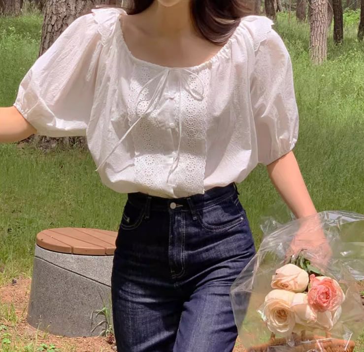 Square Neck Puff-Sleeve Lace Panel Blouse