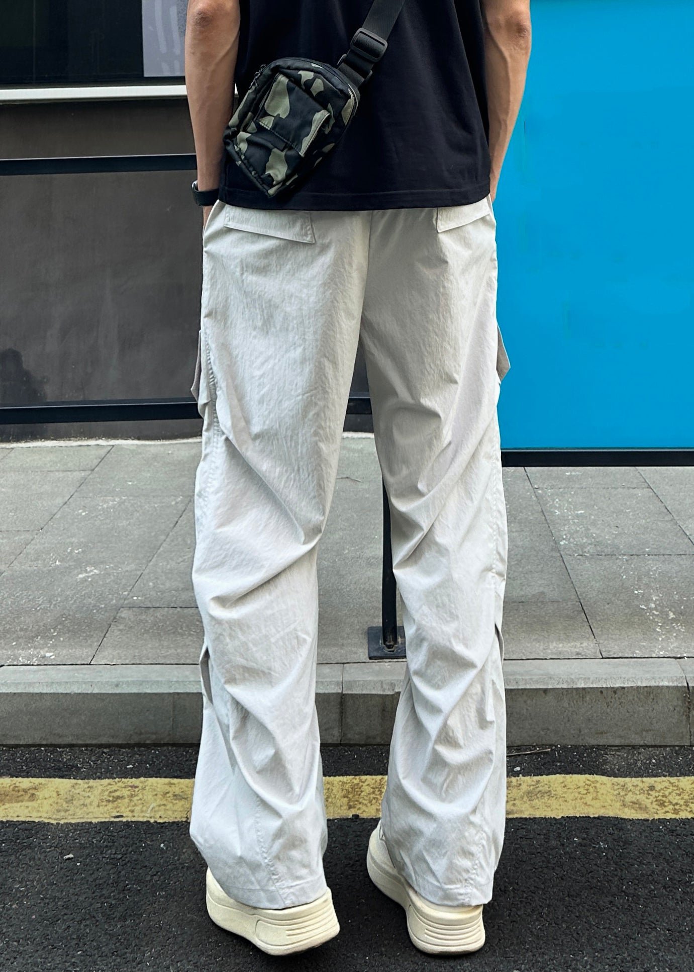 Elastic Men Cotton Light Grey Pockets Waist Loose Pants Summer