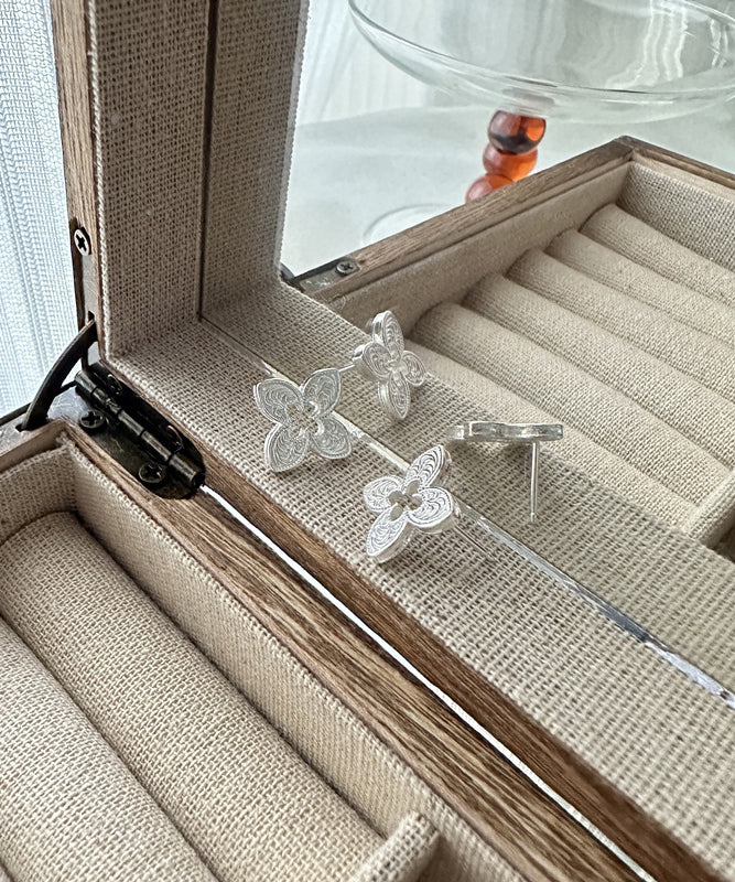 Hollow Stud Silk Leaf Out Sterling Novelty Clover Silver Four