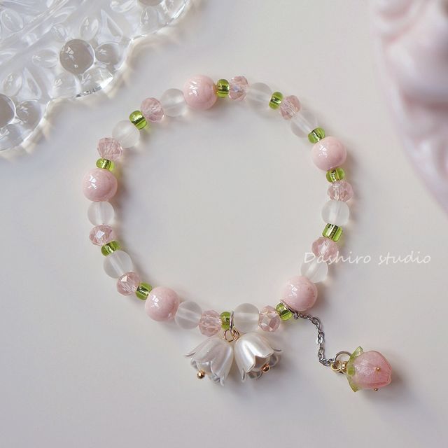 Resin Bead Flower Bracelet