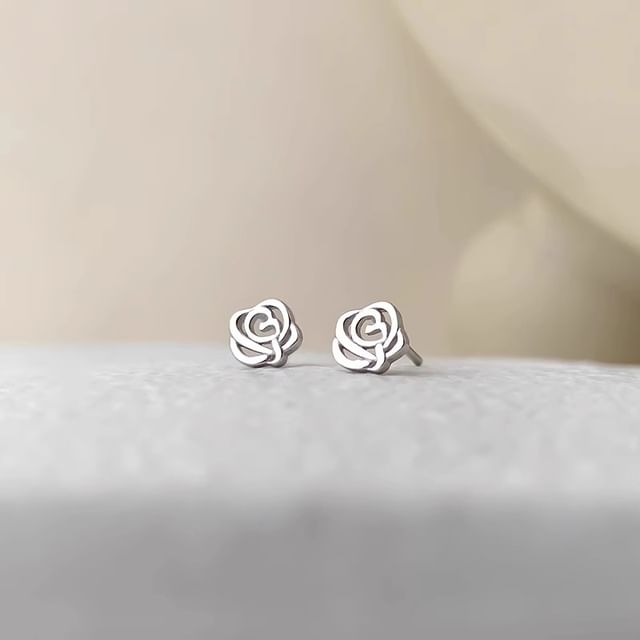 Floral Ear Stud