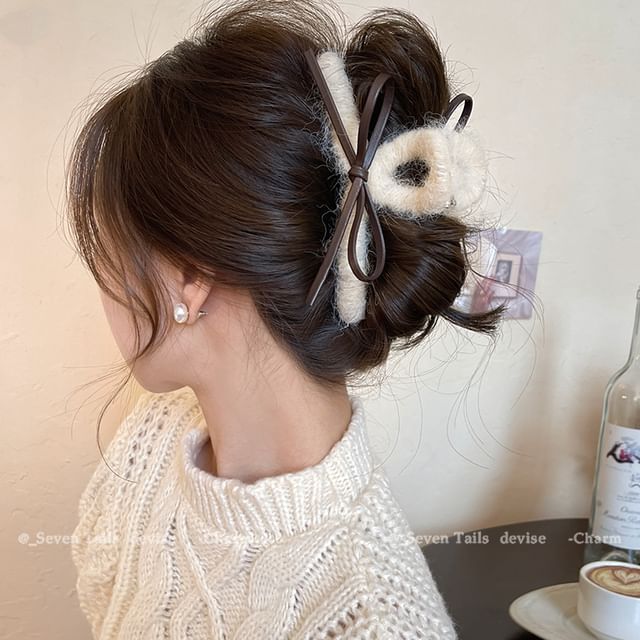 Bow Leather Claw Faux Hair