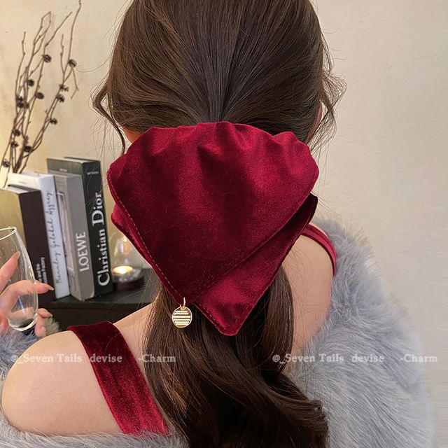 Velvet Tie Hair