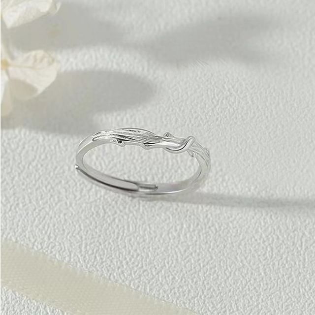 Couple Matching Twist Ring - Metal Band