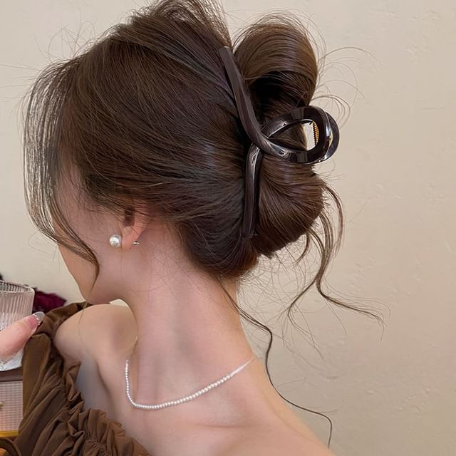 Designs) Claw Acrylic Clip (Various Hair