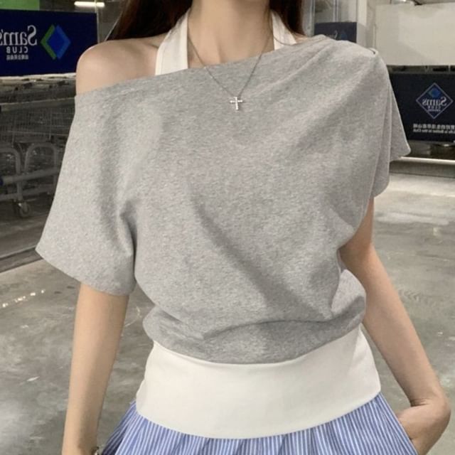 Cold-Shoulder Mock Two-Piece Short-Sleeved Tee