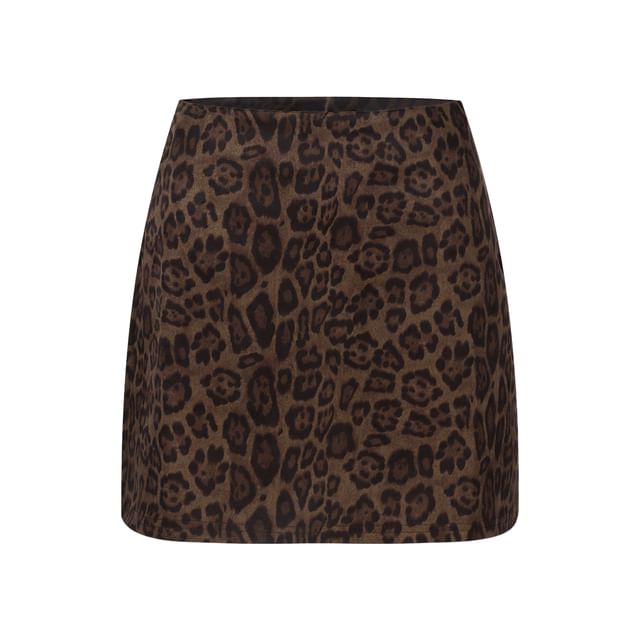 Puff Sleeve Choker Neck Button-Up Top & Leopard Mini Skirt