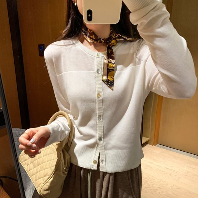 Round Neck Plain Cardigan