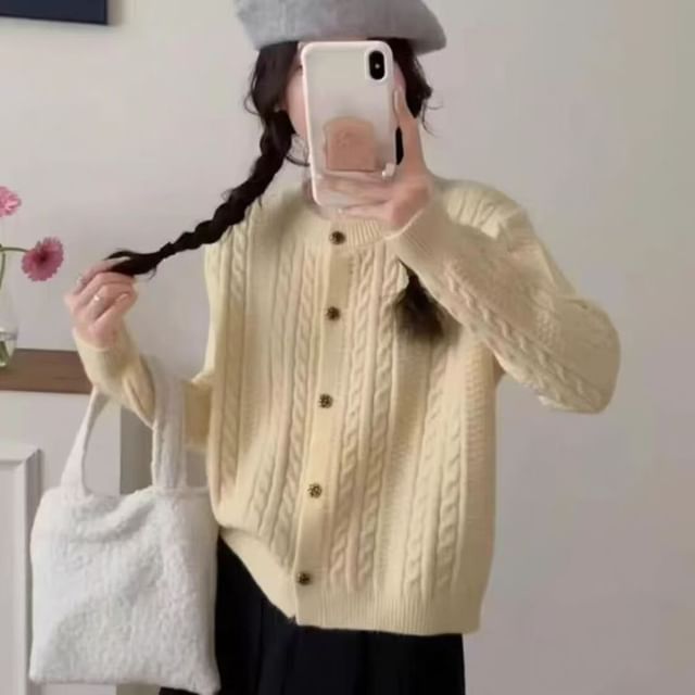 Round Neck Plain Cable Knit Cardigan