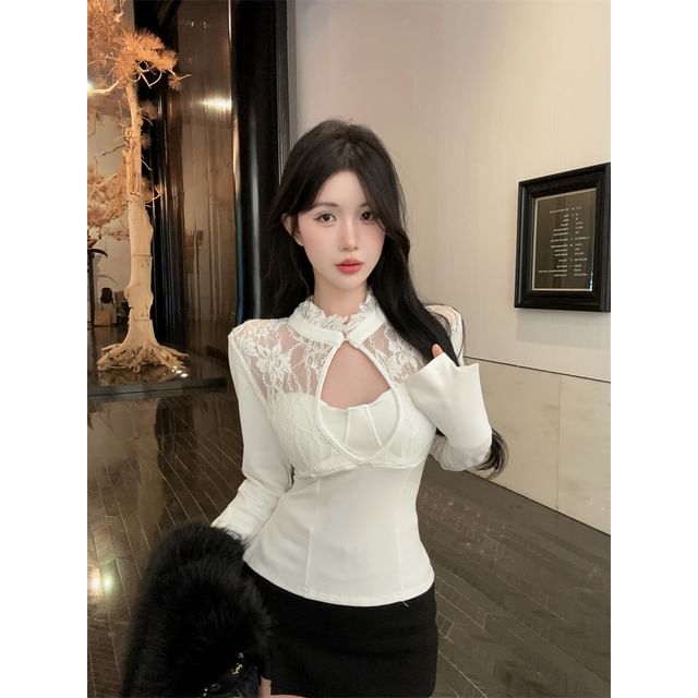 Mock Two-Piece Cutout Lace Panel Top
