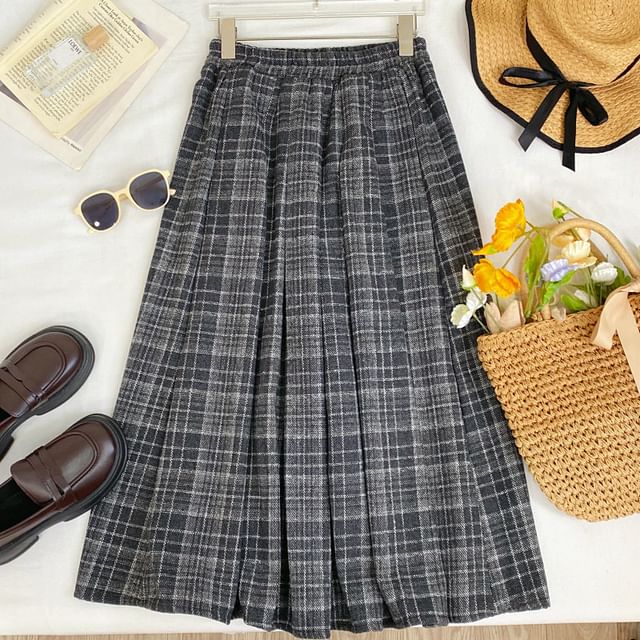 Plaid Pleated A-Line Maxi Skirt