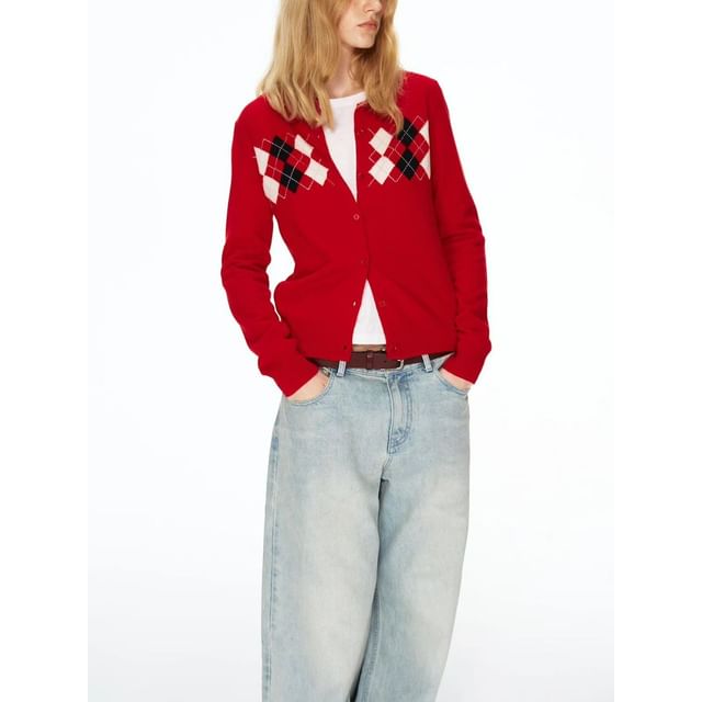 Round Neck Argyle Cardigan
