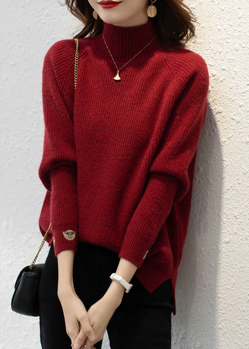 Rollkragenpullover aus Bio-Baumwolle mit rotem Aufdruck, Herbst QP045