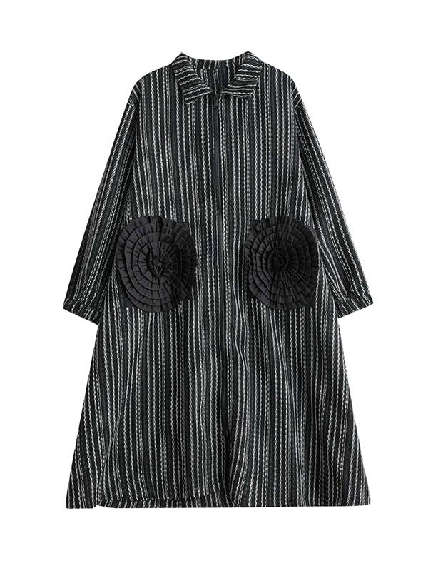 Design Schwarzes Revers Blumentaschen Gestreiftes Kleid mit langen Ärmeln und Reißverschluss WS010