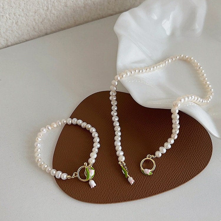Tulip Pearl Choker Necklace Bracelet Set