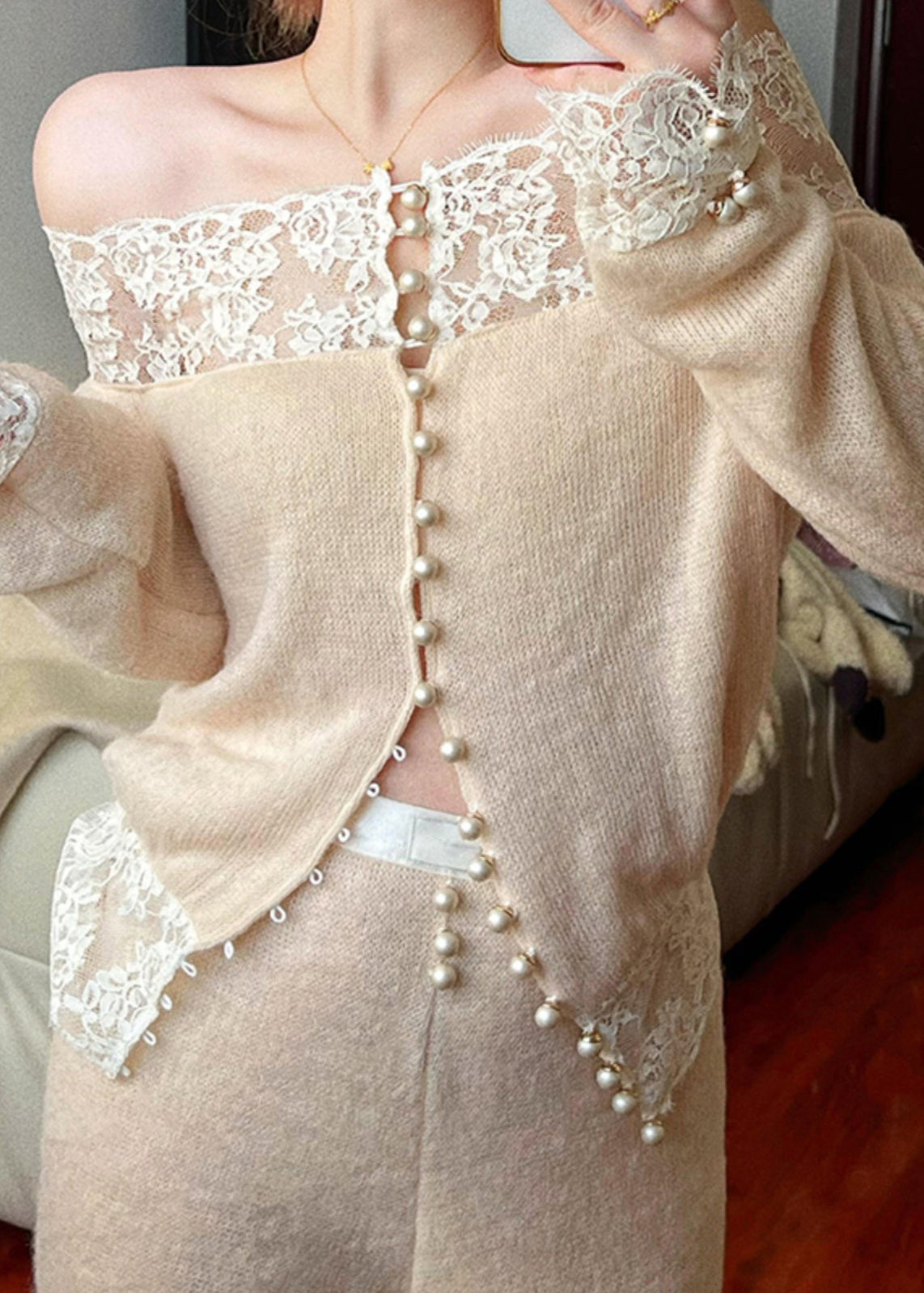 Two Apricot Piece Knit Set Slash Patchwork Lace Neck Suit Fine