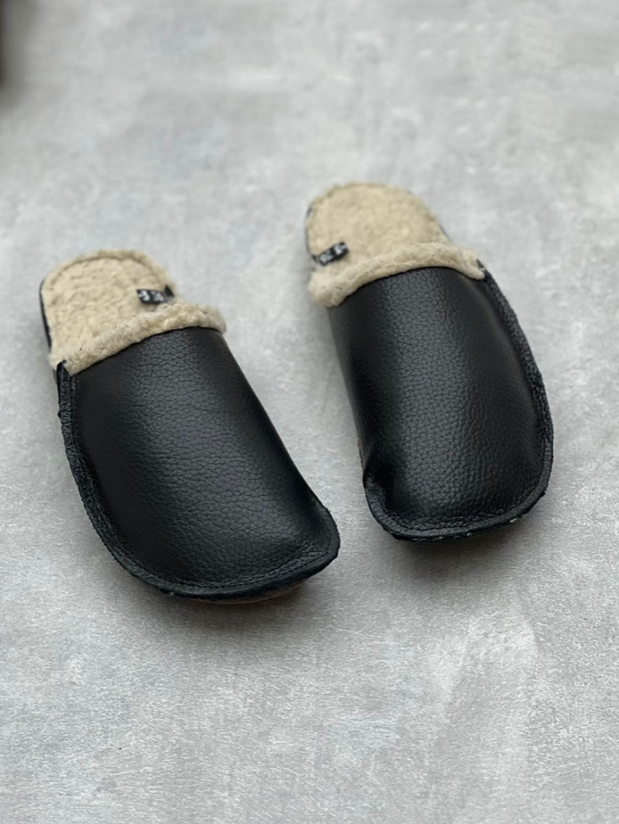 Women Vintage Winter Leather Fleece-lined Flat Slippers AV1041