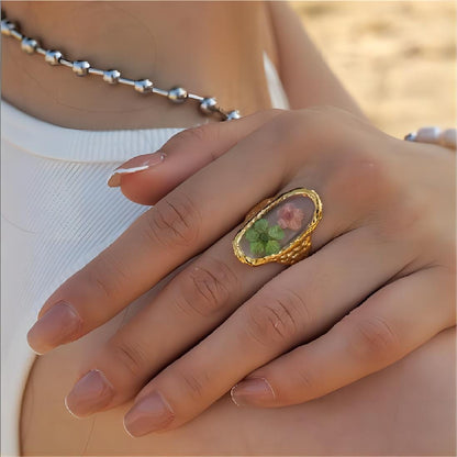 18K Gold Flower Ring