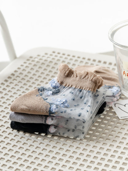 Flower Pairs Jacquard Artsy Lace Socks Women 3