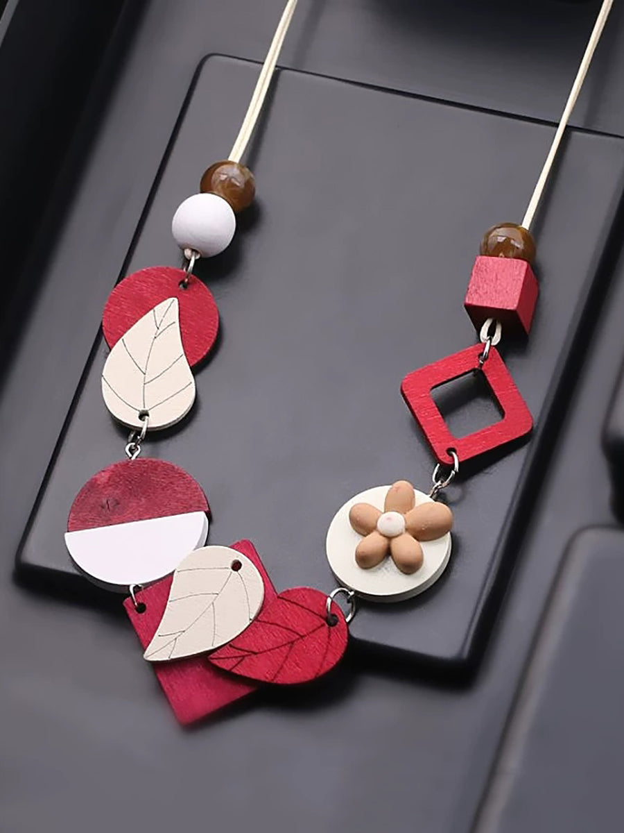 Women Weave Geometric Wooden Necklace Fashion