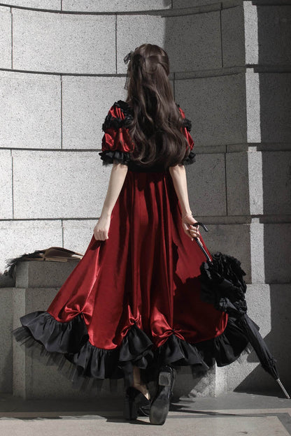 Crimson Square-Neck Vintage Lolita Dress with Ruffles and Bowknot