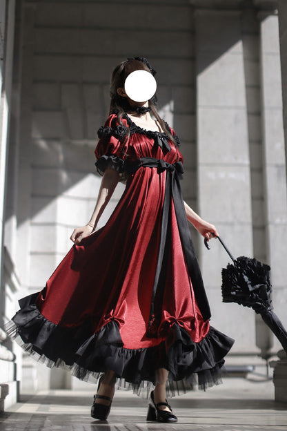Crimson Square-Neck Vintage Lolita Dress with Ruffles and Bowknot