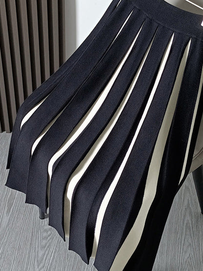 A-line Pleated Retro Skirt Knit Contrast White Color