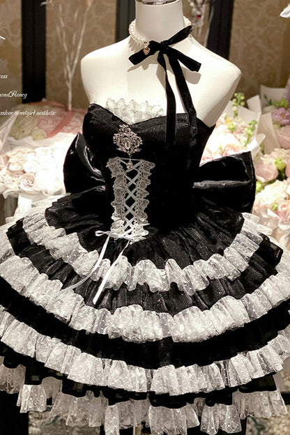 Ebony Off-Shoulder Sleeveless Tiered Bow Lace Princess Gown - Heartbeat at First Sight