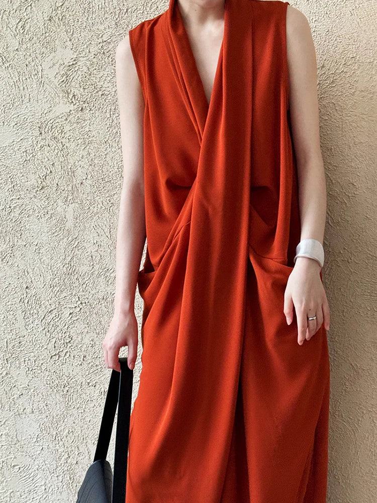 Pockets with Draped Sleeveless Dress Elegant Midi