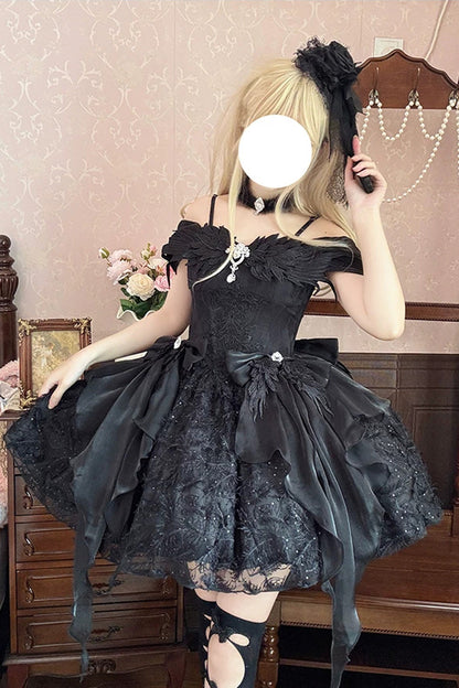 Embroidered Gothic JSK Dress with Square Collar and Flutter Sleeves in Black