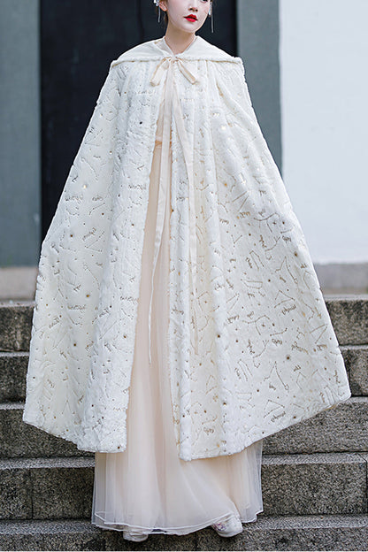 Fairy Sweet Hanfu Gown with Ethereal Cream Tone