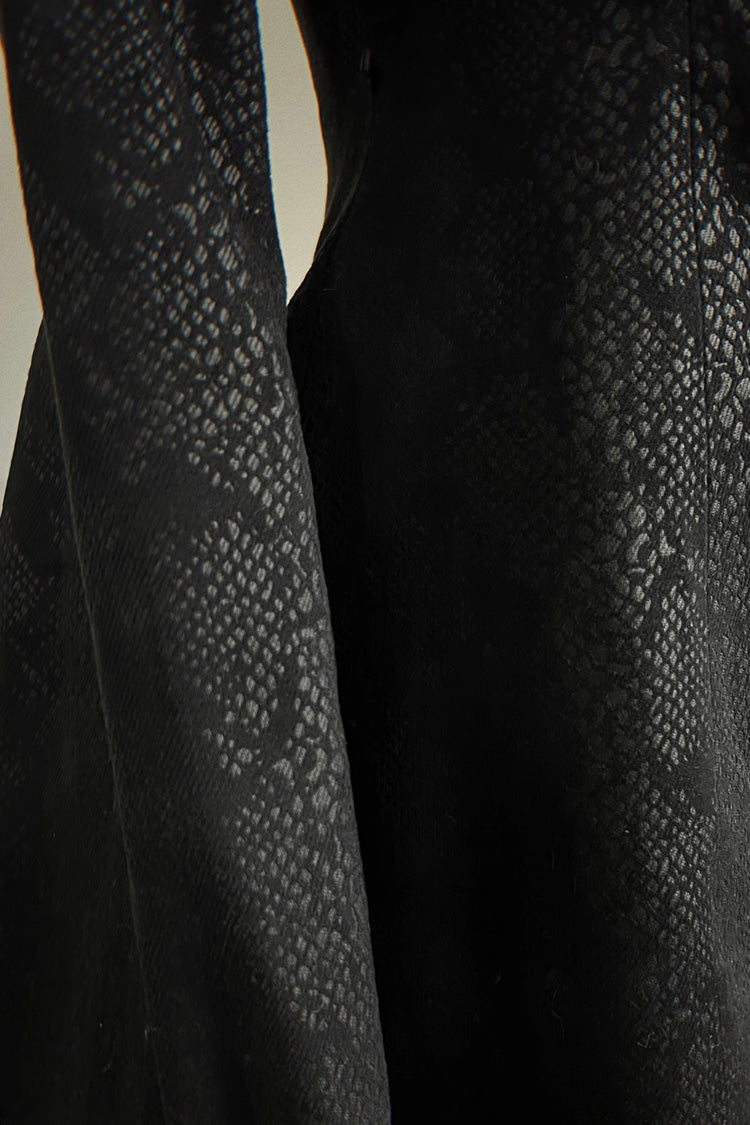 Snake-Embellished Ouji Coat - Gothic Lolita Styles