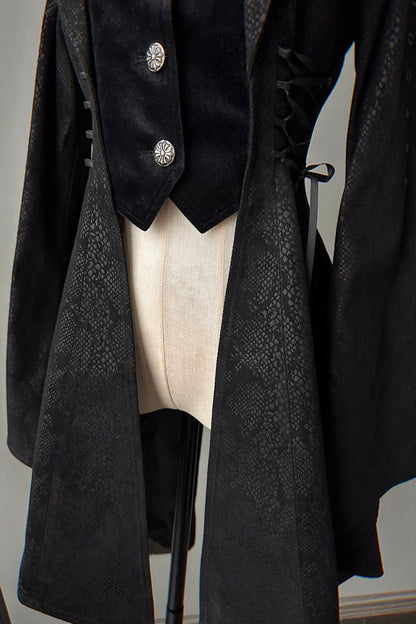 Snake-Embellished Ouji Coat - Gothic Lolita Styles