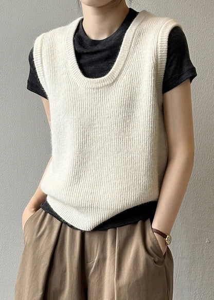 2024 Simple Versatile Green U Neck Knitted Vest Autumn WD016