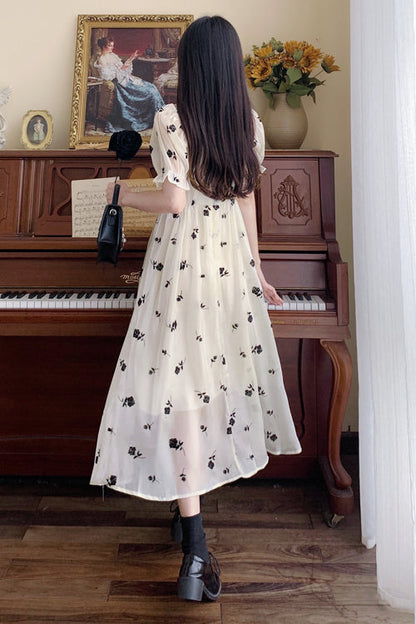 Plus Size Sweet Lolita Dress with French Square Collar, Rose Print & Short Sleeves, Cream