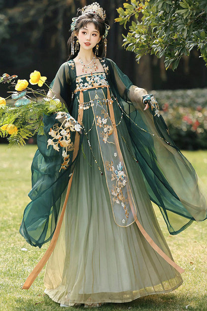 Emerald High Waist Embroidered Classic Luxurious Hanfu Outfit