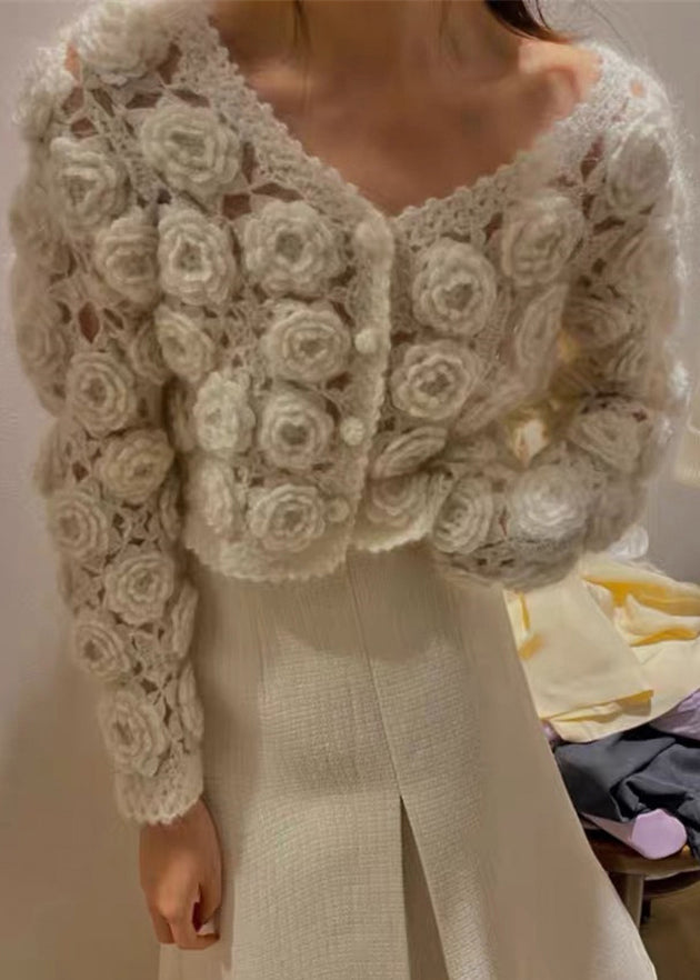 Manteau en tricot de coton à boutons fleuris beiges ajourés Printemps GEM594 