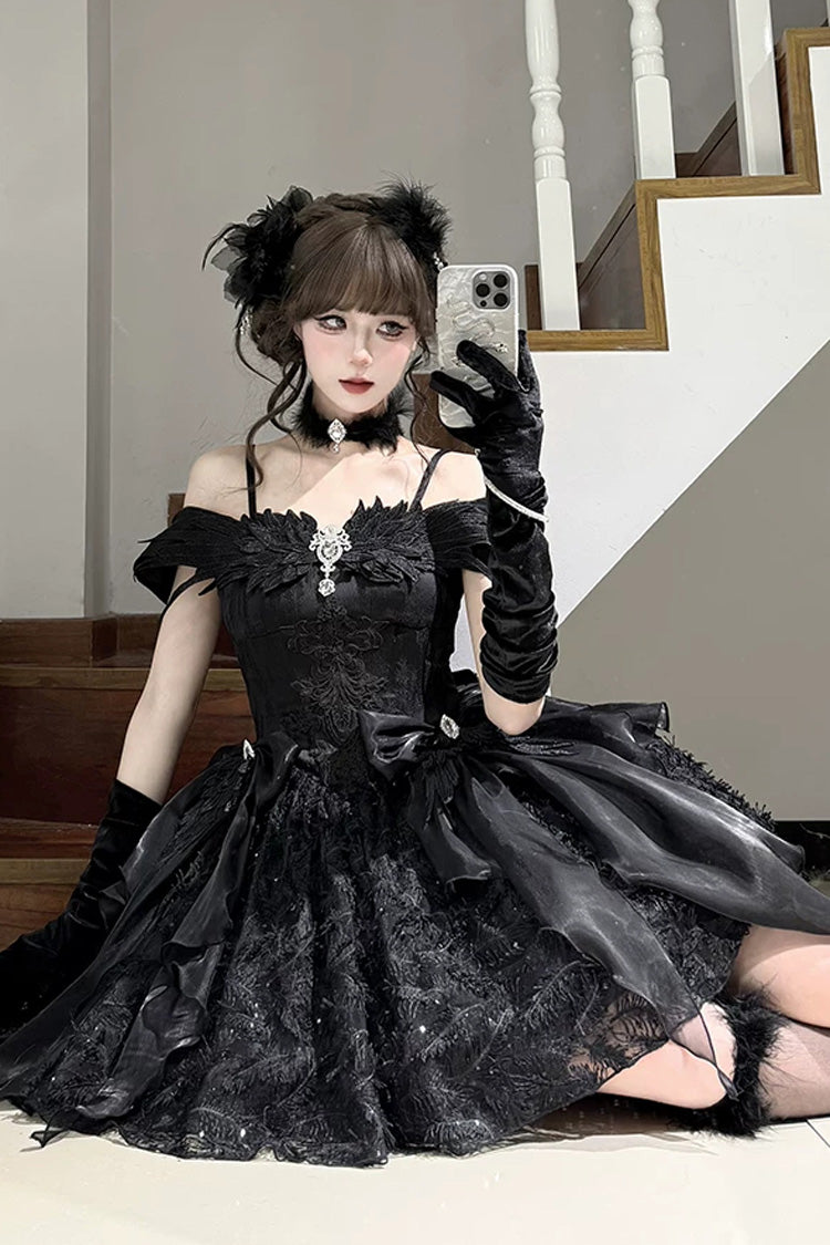 Embroidered Gothic JSK Dress with Square Collar and Flutter Sleeves in Black