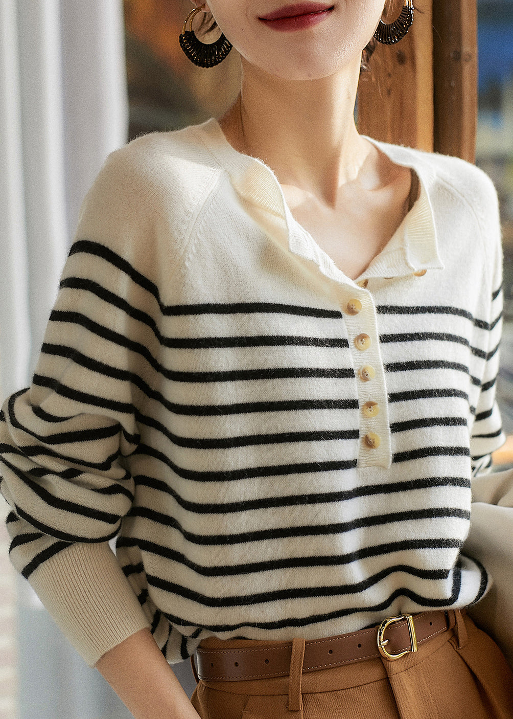Art White Striped Button Woolen Sweaters Spring TF030