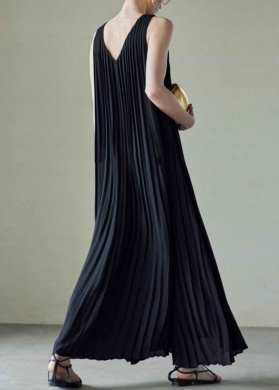 V Wrinkled Long Chiffon Summer Pockets Neck Black Dress