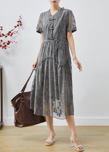 Lässiges graues Chiffonkleid mit Jacquardmuster, Sommer AP1068